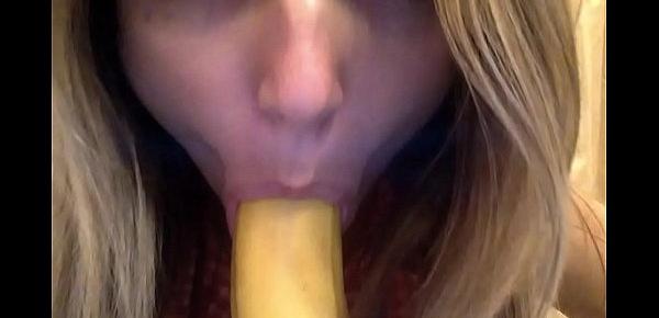  Gina Gerson blowjob banana